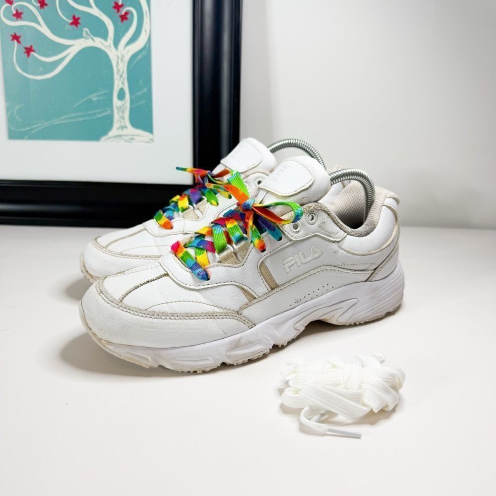 FILA White Chunky Sneakers Women’s Size 9 – Extra Laces Included!